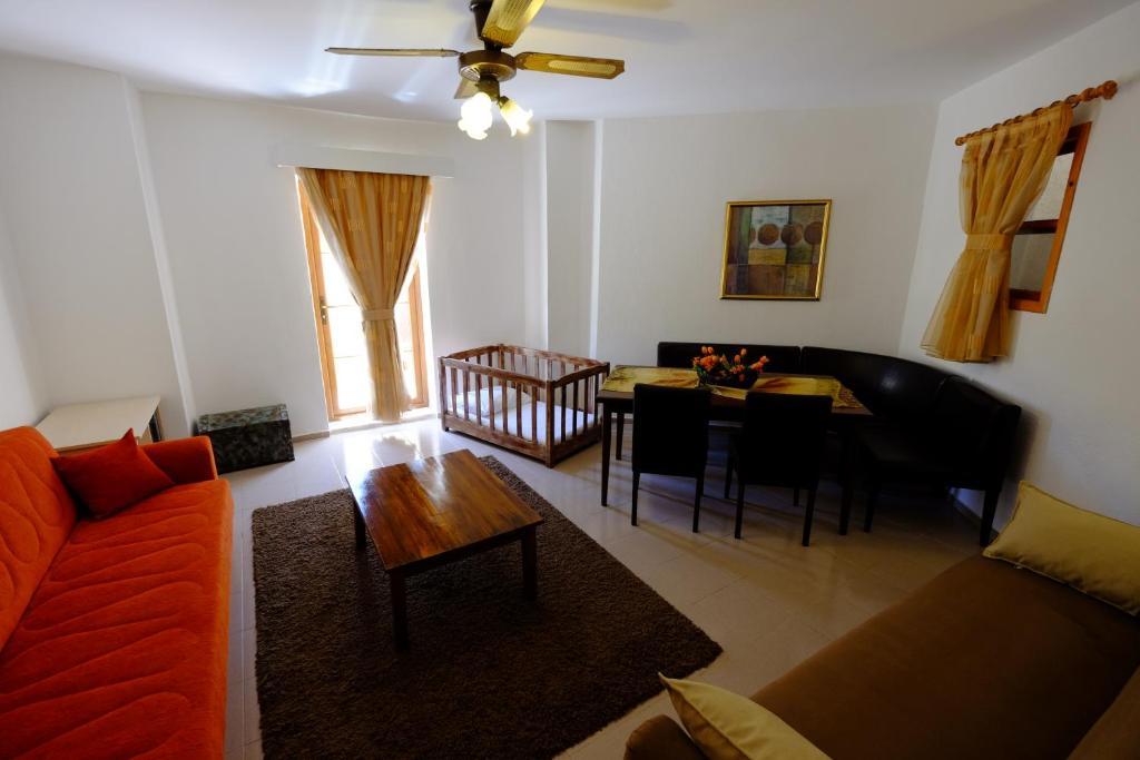 Flying Dutchman Hotel Oludeniz Room photo